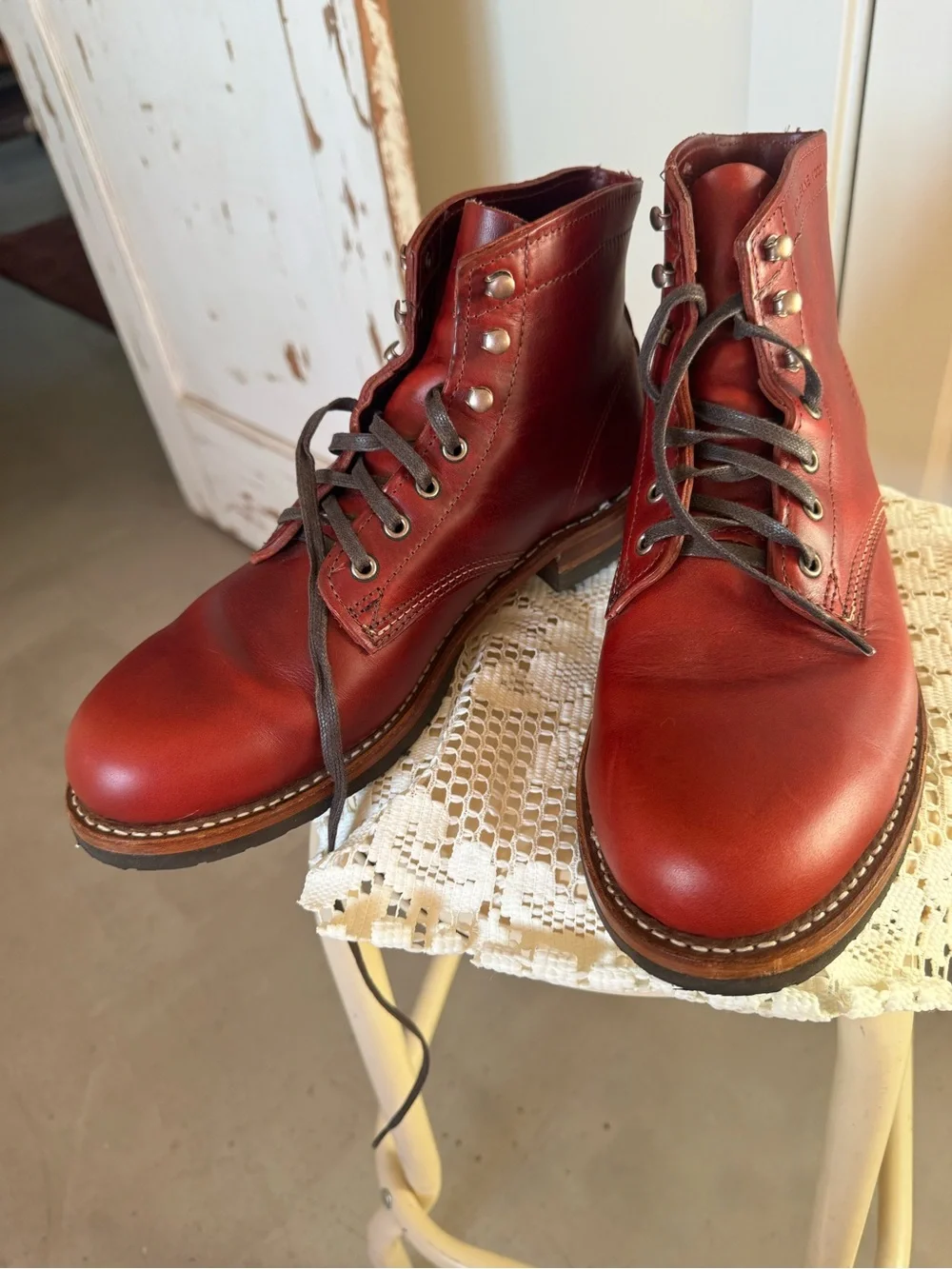 Wolverine Men's Red Leather Lace-Up Work Boots